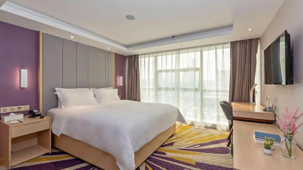 Bed in Lavande Hotels Guangzhou Baiyun Avenue North Metro Station