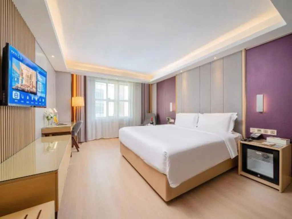 Bed in Lavande Hotels Guangzhou Baiyun Avenue North Metro Station