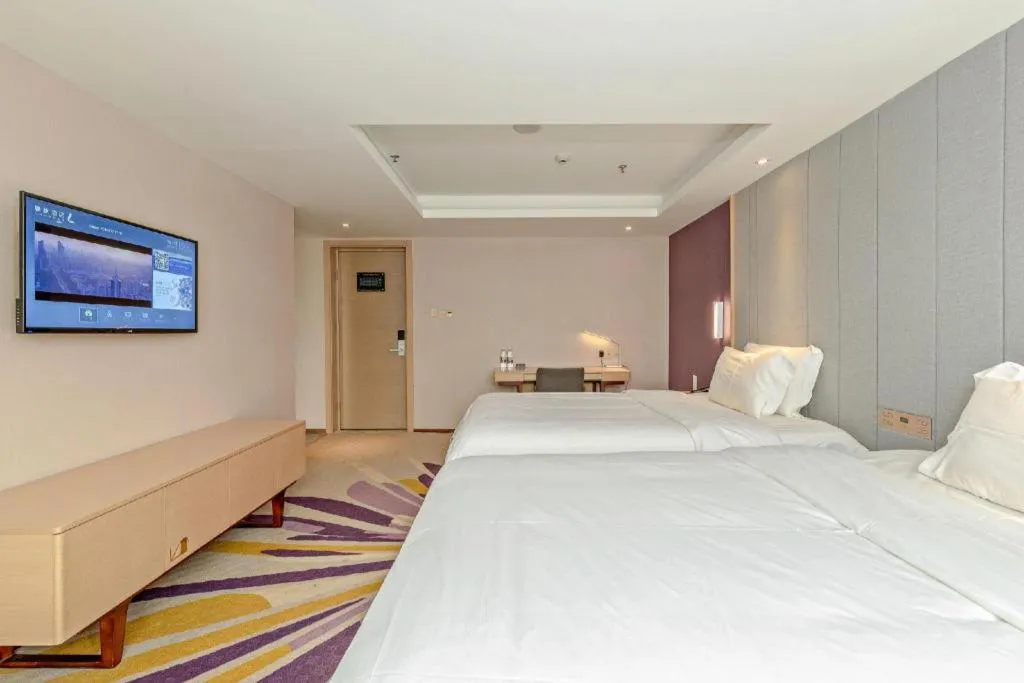 Bed in Lavande Hotels Guangzhou Baiyun Avenue North Metro Station