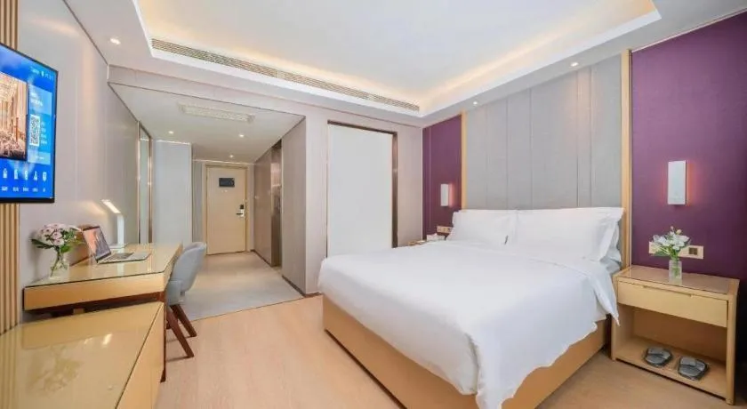 Bed in Lavande Hotels Guangzhou Baiyun Avenue North Metro Station