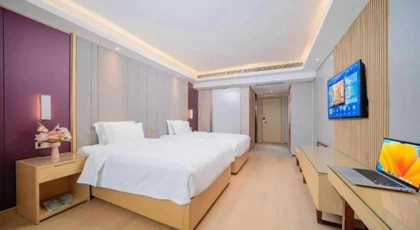 Bed in Lavande Hotels Guangzhou Baiyun Avenue North Metro Station