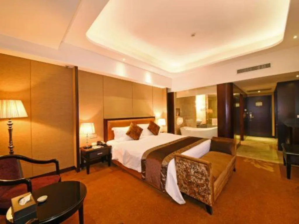 Bed in The Bmc Hotel