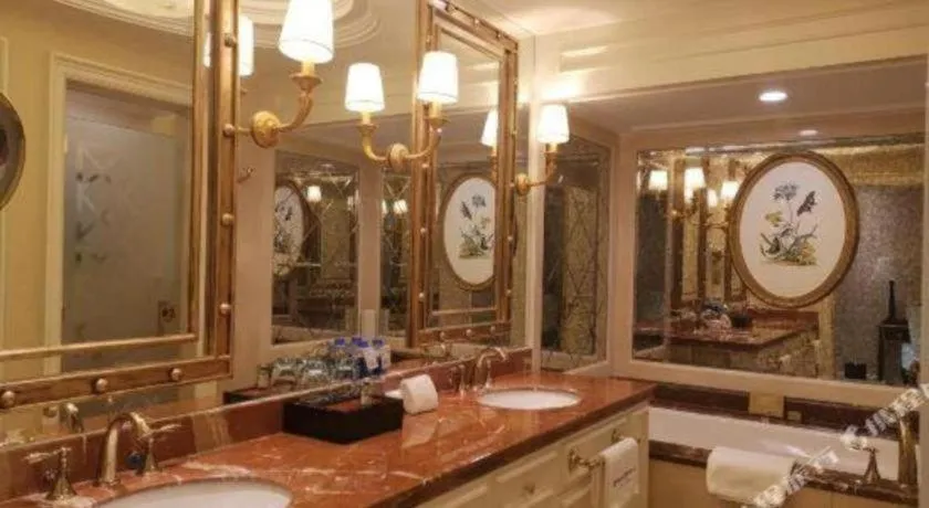 Wyndham Grand Plaza Royale Resort Nanjing