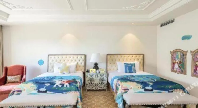 Bed in Wyndham Grand Plaza Royale Resort Nanjing