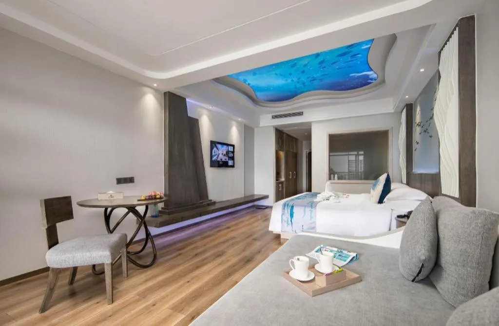 HuangMa holiday yacht view sea resort hotel