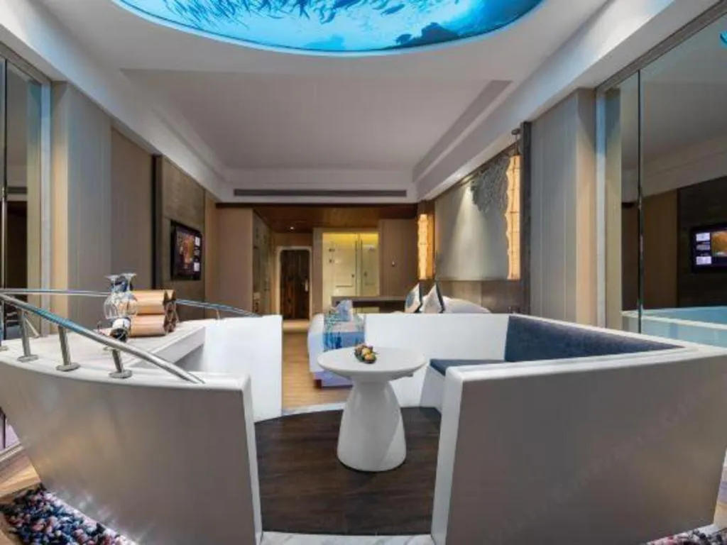 HuangMa holiday yacht view sea resort hotel