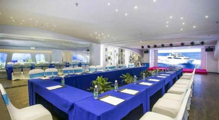 HuangMa holiday yacht view sea resort hotel