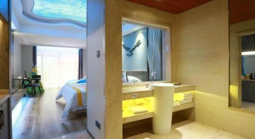 HuangMa holiday yacht view sea resort hotel