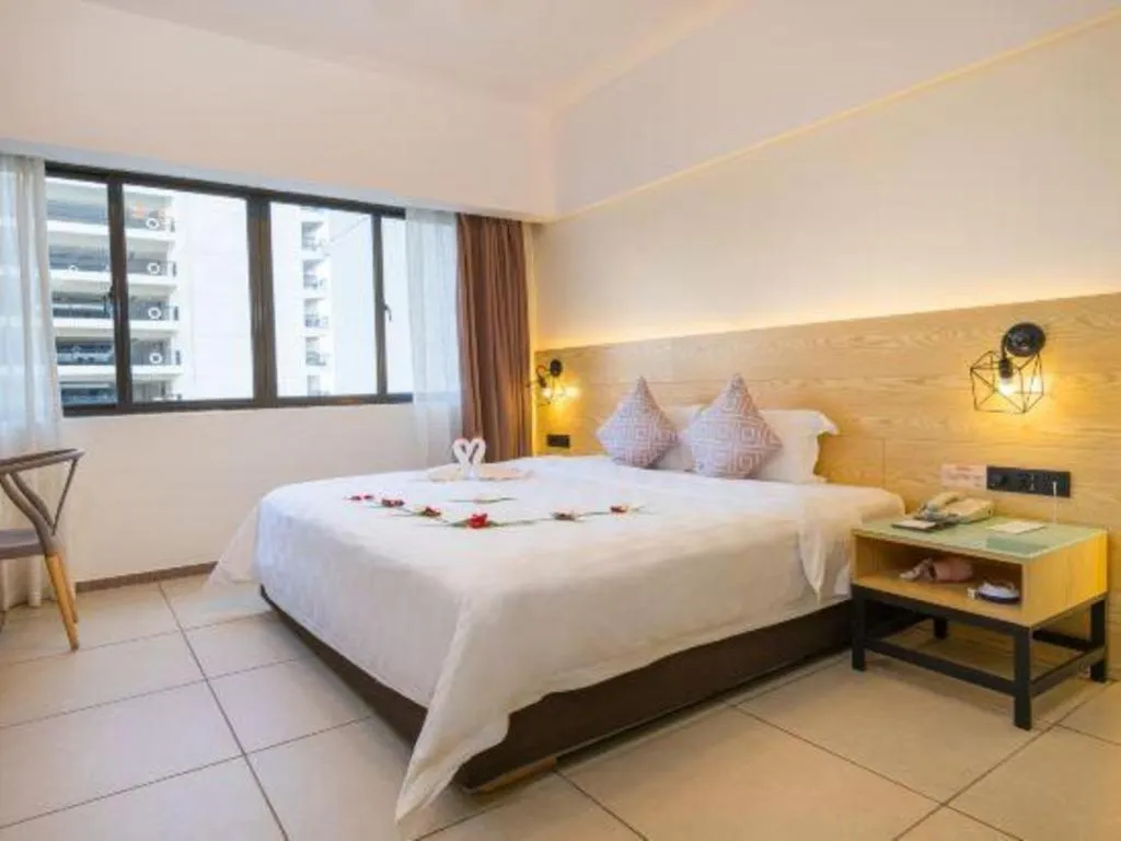 Bed in Yuhai International Resort Hotel