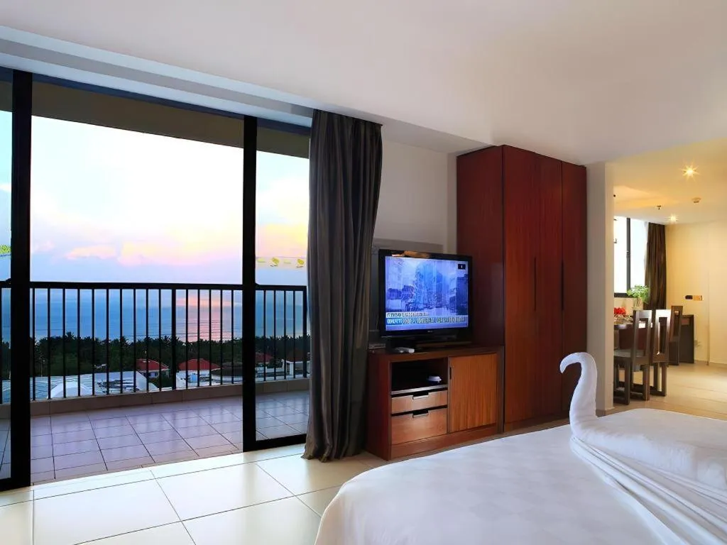 Bed in Yuhai International Resort Hotel