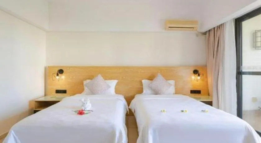 Bed in Yuhai International Resort Hotel