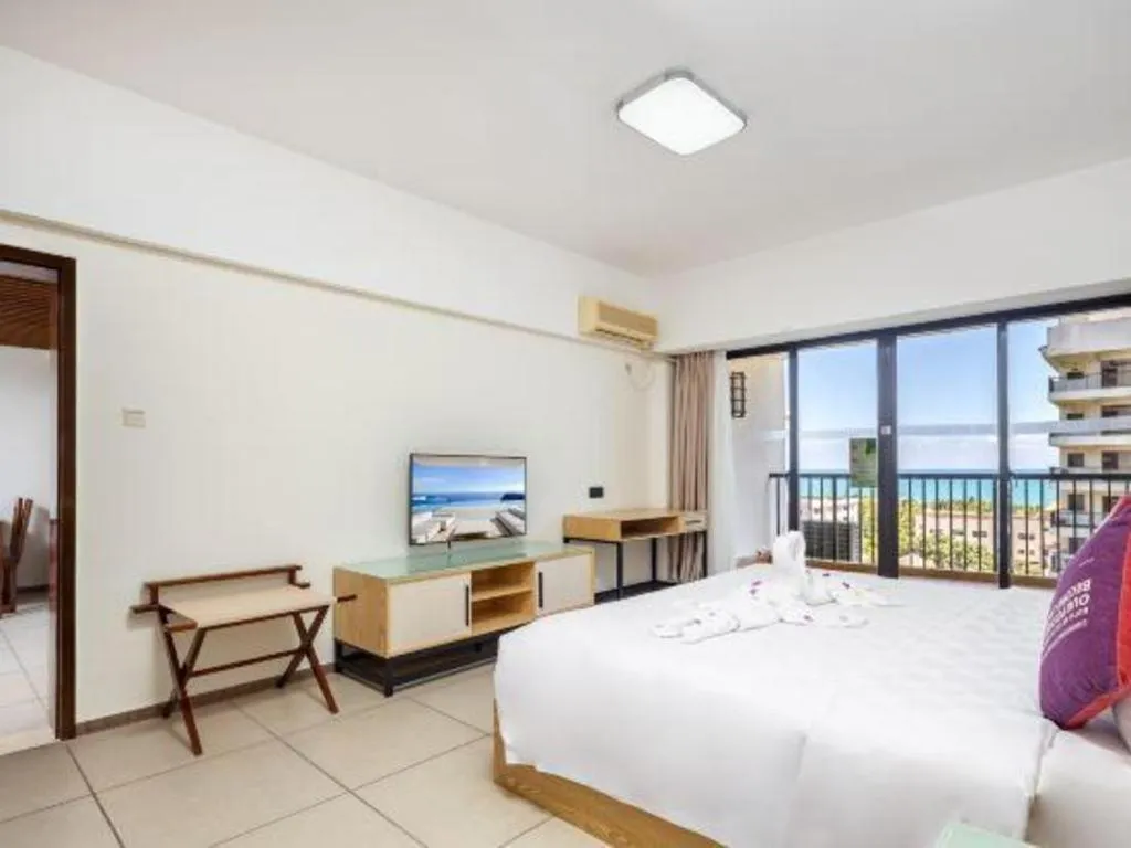 Bed in Yuhai International Resort Hotel