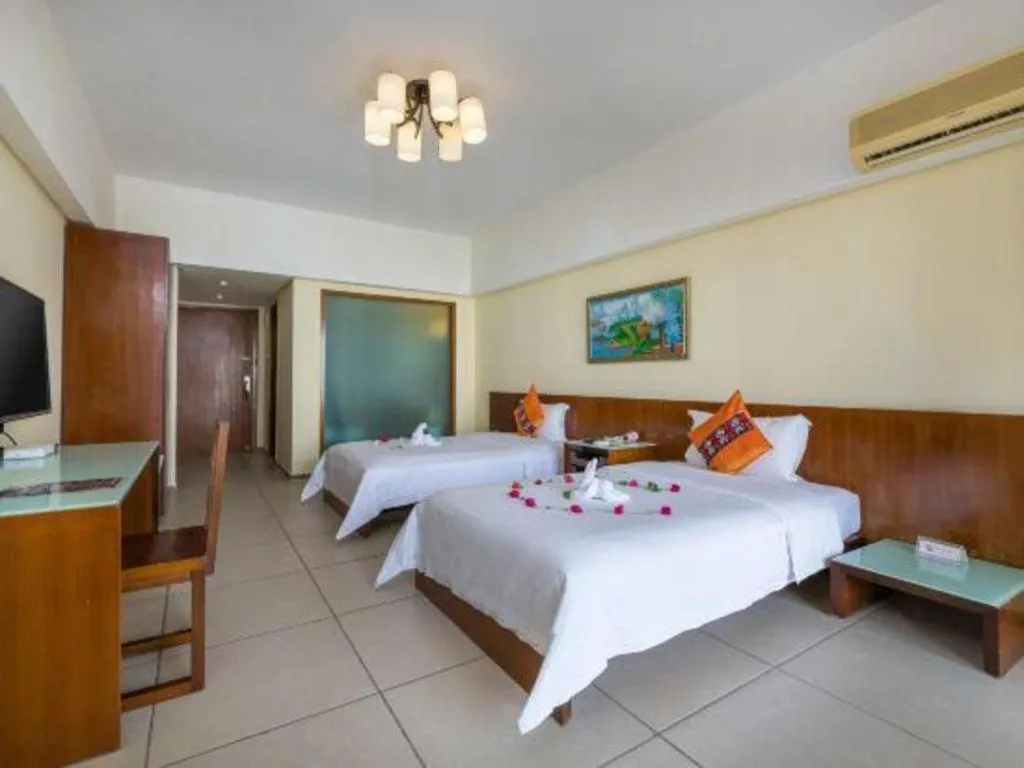 Bed in Yuhai International Resort Hotel