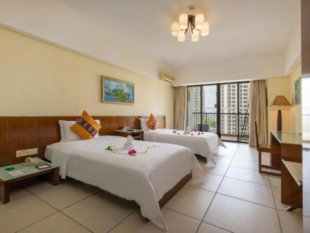 Bed in Yuhai International Resort Hotel