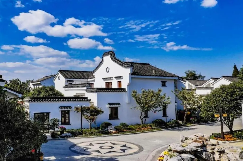 Maison New Century Nanxun Huzhou