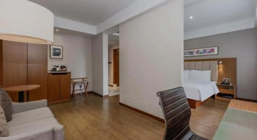 Bed in Yitel Hotel Shanghai Hongqiao Linkong Industrial Park Songhong Road Metro Station