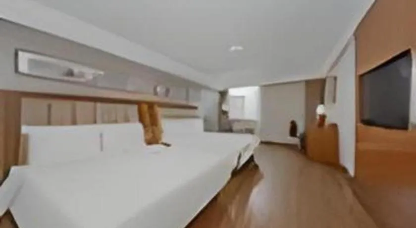 Bed in Yitel Hotel Shanghai Hongqiao Linkong Industrial Park Songhong Road Metro Station