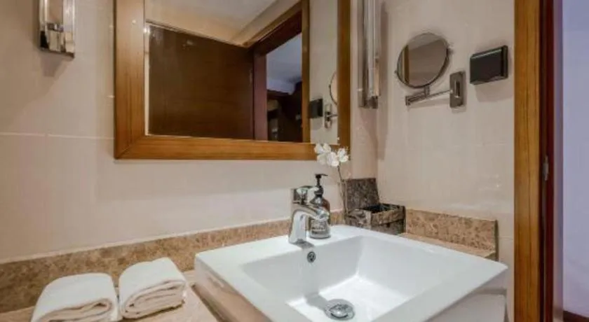 Yitel Hotel Shanghai Hongqiao Linkong Industrial Park Songhong Road Metro Station