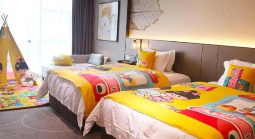 Bed in ZHONG DING HOTEL