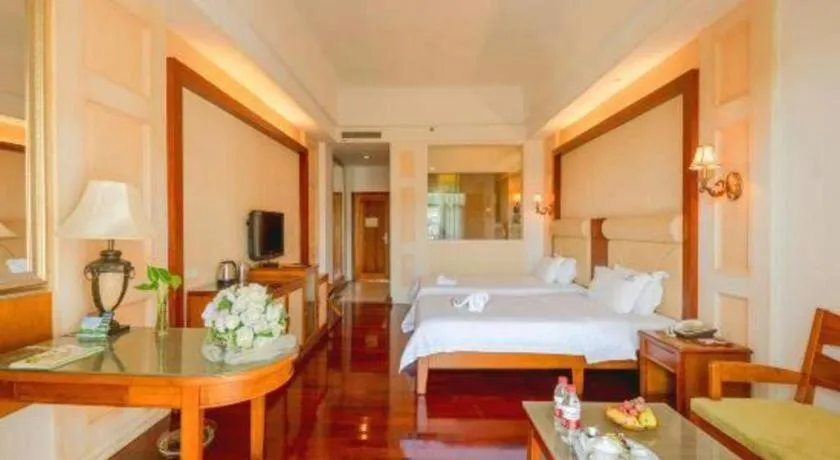 Bed in Shaoguan Palace International Resorts