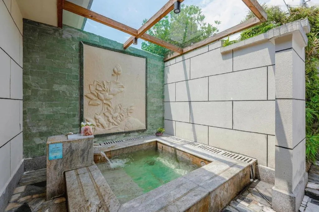 Shaoguan Palace International Resorts