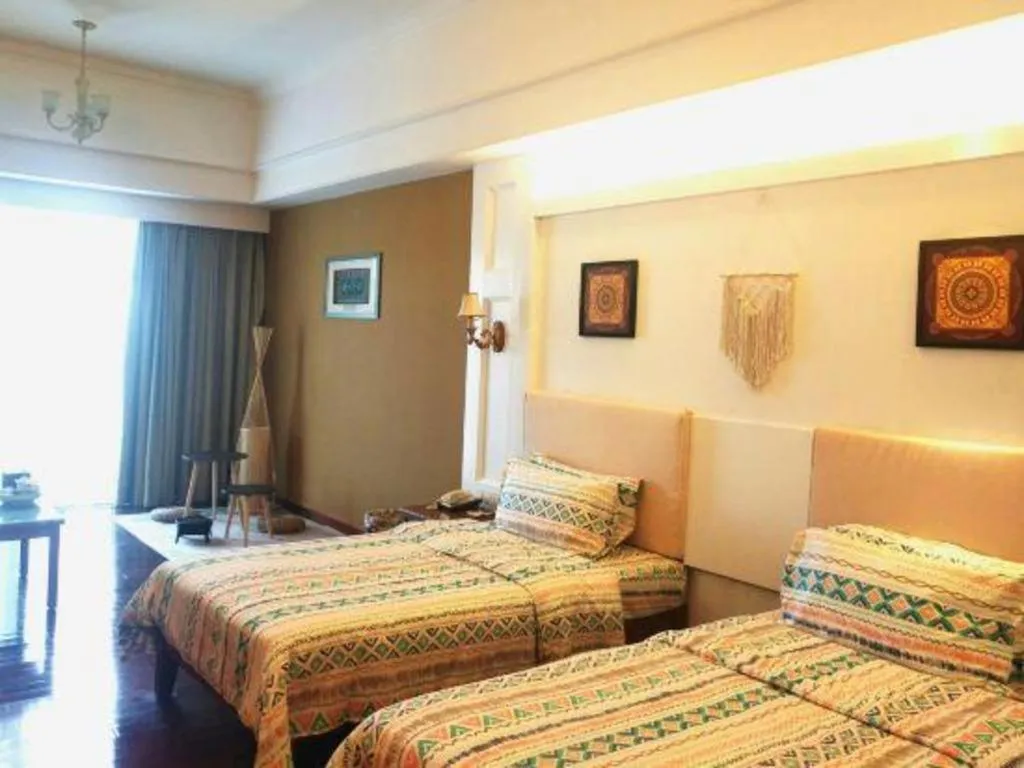 Bed in Shaoguan Palace International Resorts