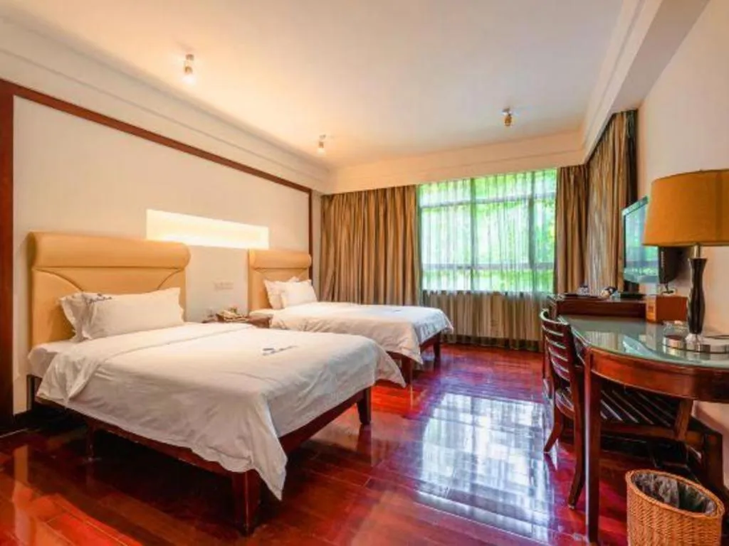 Bed in Shaoguan Palace International Resorts
