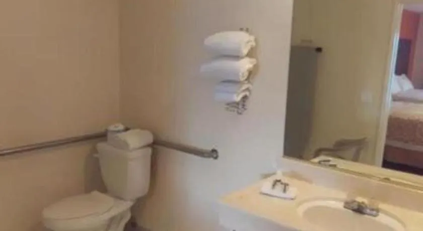 Days Inn by Wyndham Hemet