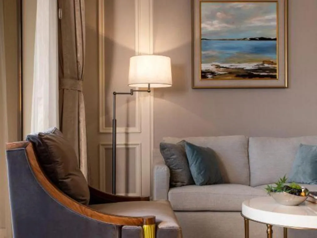 Donghai Xianhucheng Huanglong Hotel