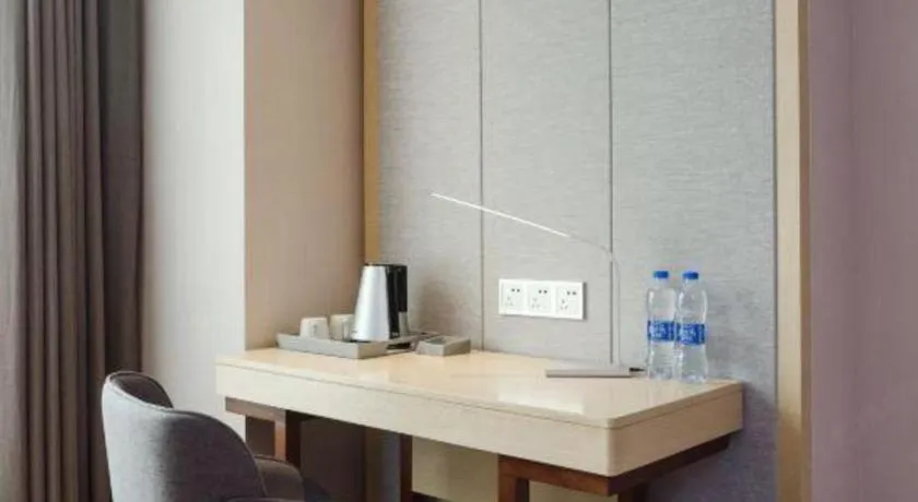 Lavande Hotels·Guangzhou Jiahe Wanggang Metro Station