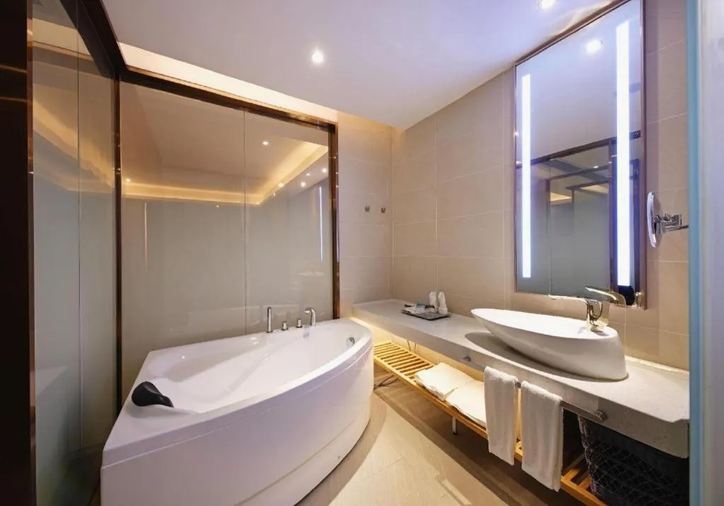 Lavande Hotels·Guangzhou Jiahe Wanggang Metro Station