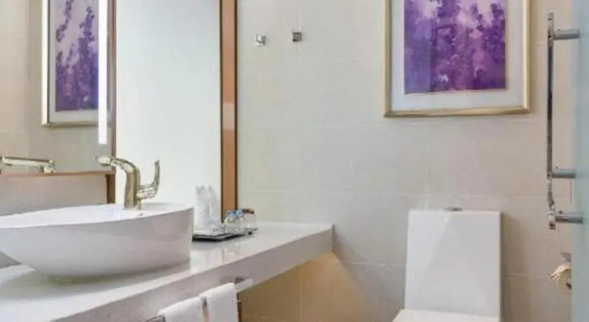 Lavande Hotels·Guangzhou Jiahe Wanggang Metro Station