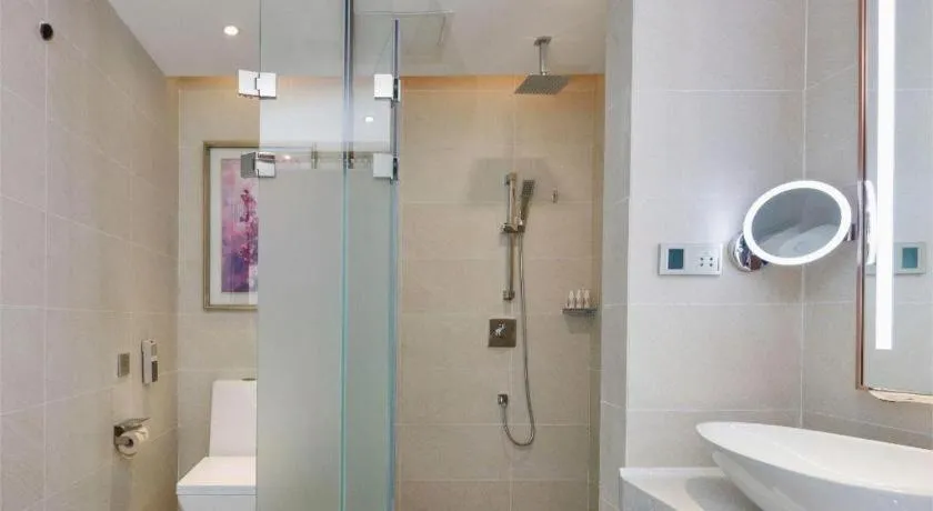 Lavande Hotels·Guangzhou Jiahe Wanggang Metro Station