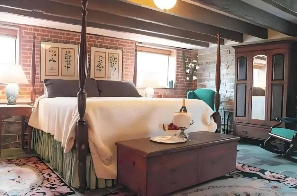 Bed in Smithfield Farm B&B