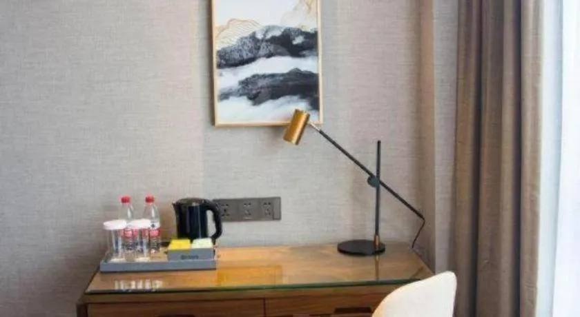 Ramada Encore by Wyndham Wuhan Caidian