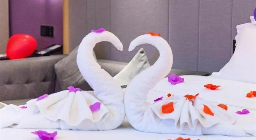 Bed in Lavande Hotel·Guilin Yangshuo Xi Street