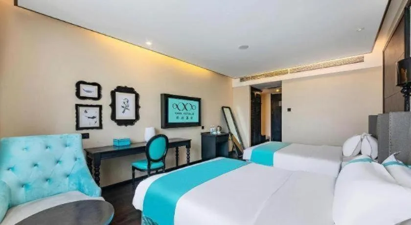 Bed in Xana Hotelle Lhasa Potala Palace Beijing Middle Road