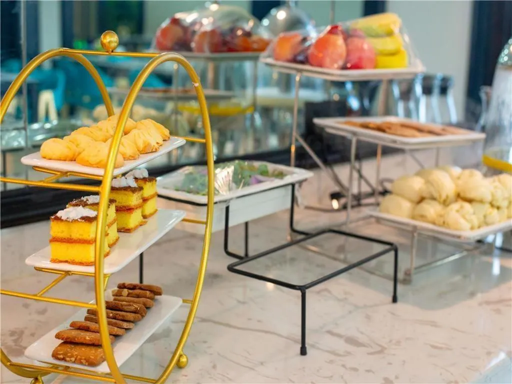 Xana Hotelle Lhasa Potala Palace Beijing Middle Road