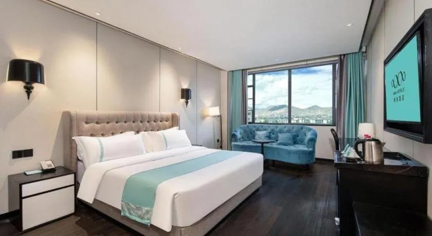 Bed in Xana Hotelle Lhasa Potala Palace Beijing Middle Road