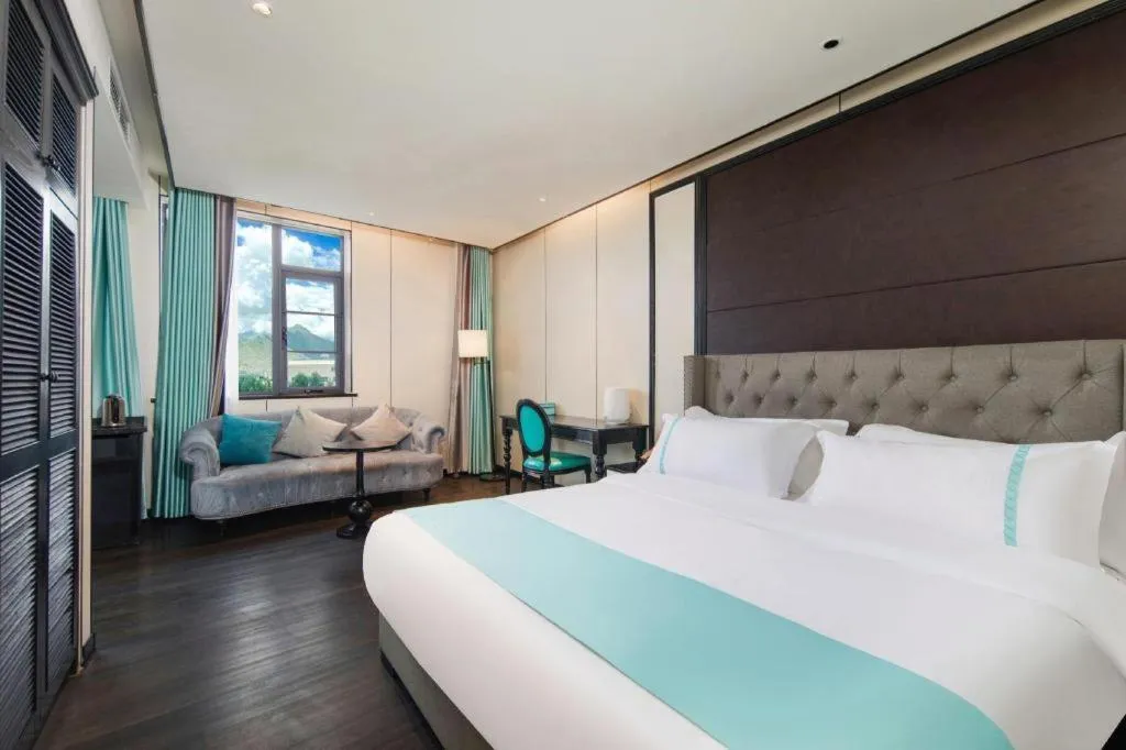 Bed in Xana Hotelle Lhasa Potala Palace Beijing Middle Road