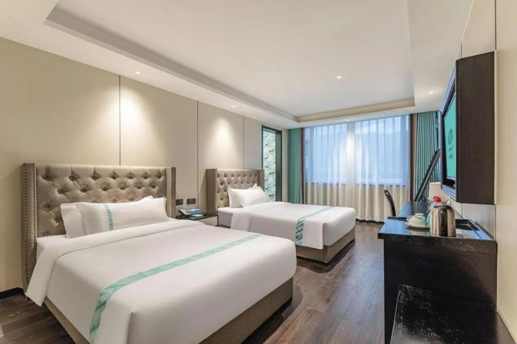 Bed in Xana Hotelle Lhasa Potala Palace Beijing Middle Road