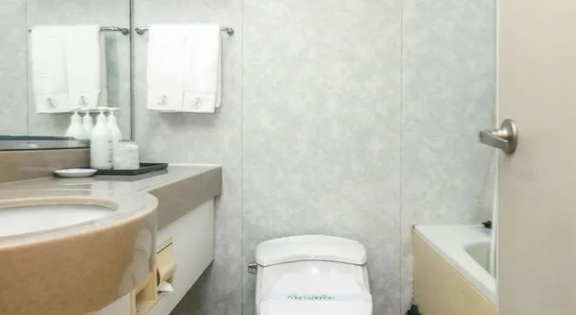 Hujialou Hot Spring Hotel