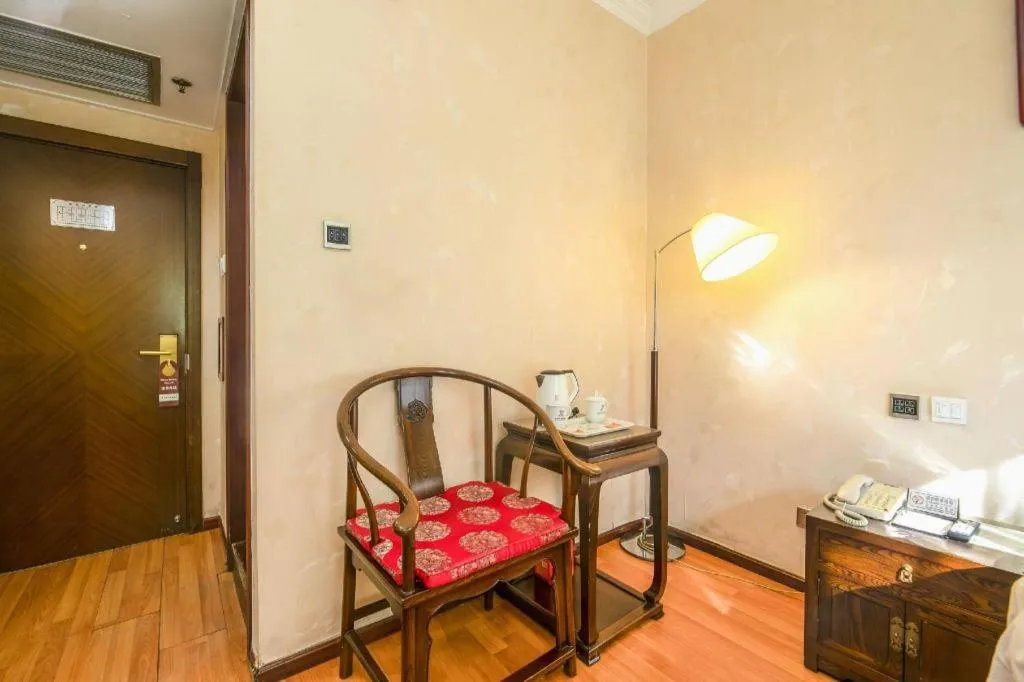 Hujialou Hot Spring Hotel