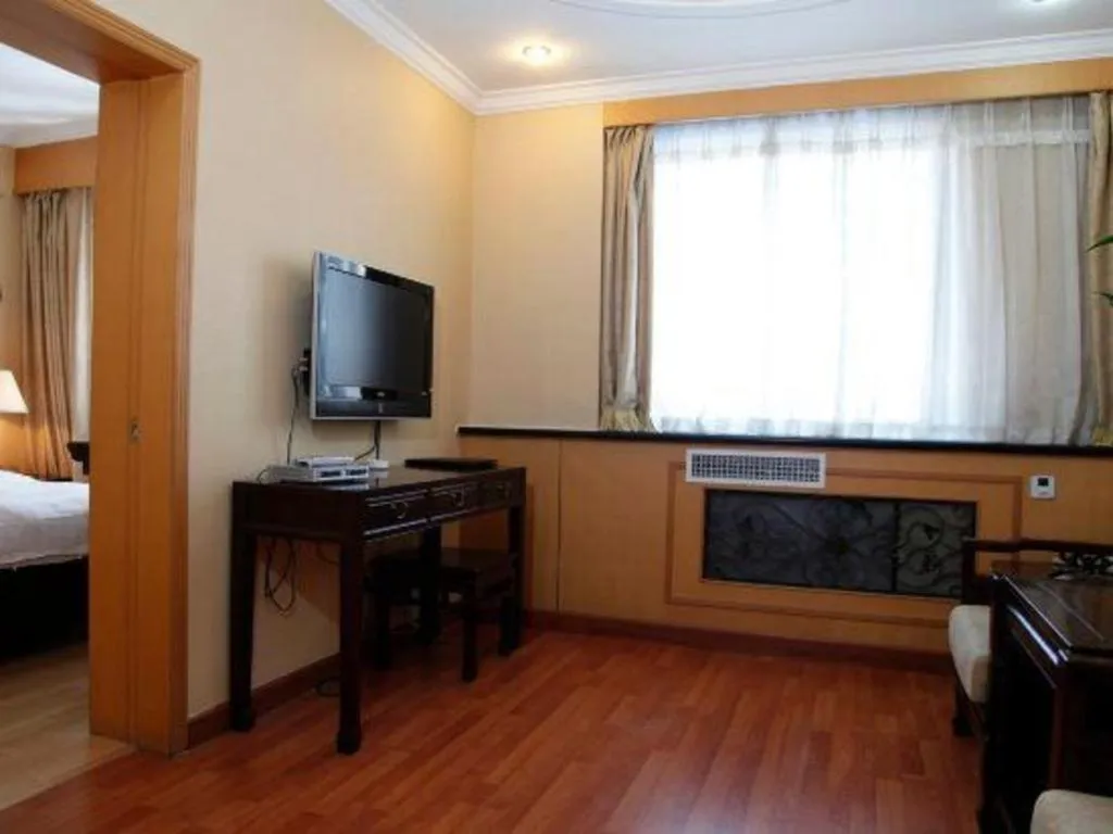 Bed in Hujialou Hot Spring Hotel