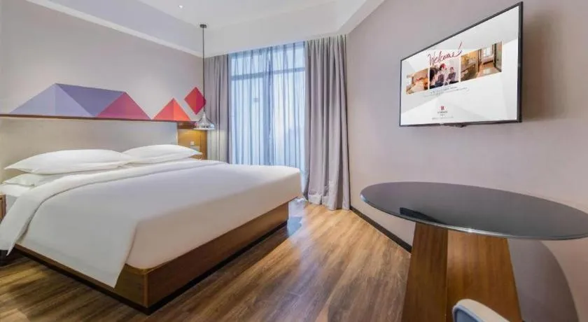 Bed in Borrman Hotel Nanning Railway Station