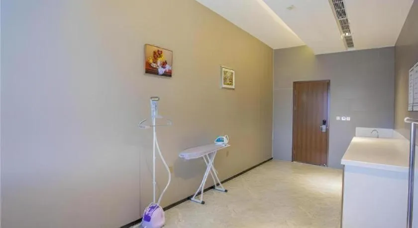 Borrman Hotel Nanning Railway Station