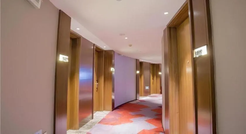 Bed in Borrman Hotel Nanning Railway Station