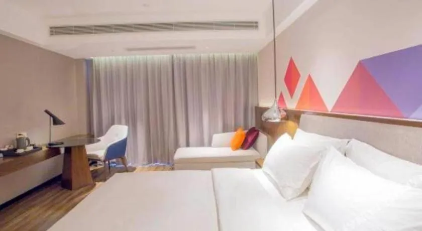 Bed in Borrman Hotel Nanning Railway Station