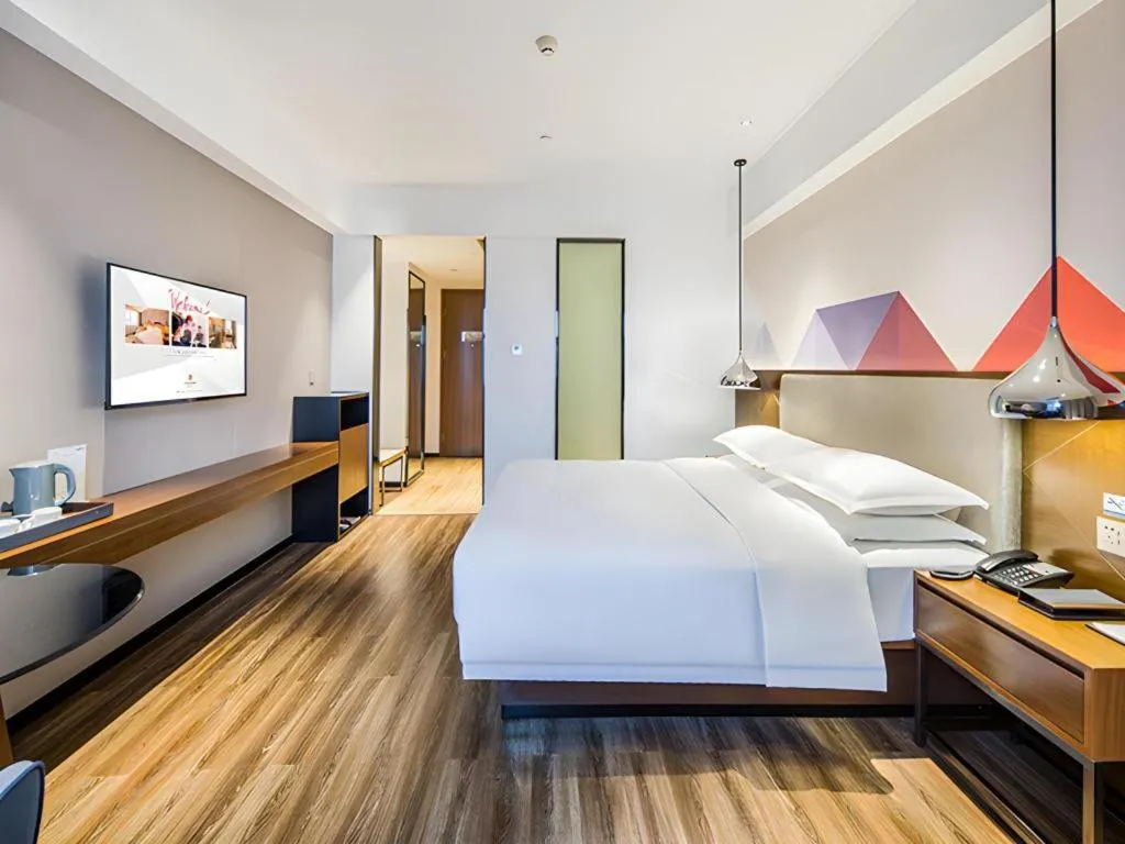 Bed in Borrman Hotel Nanning Railway Station