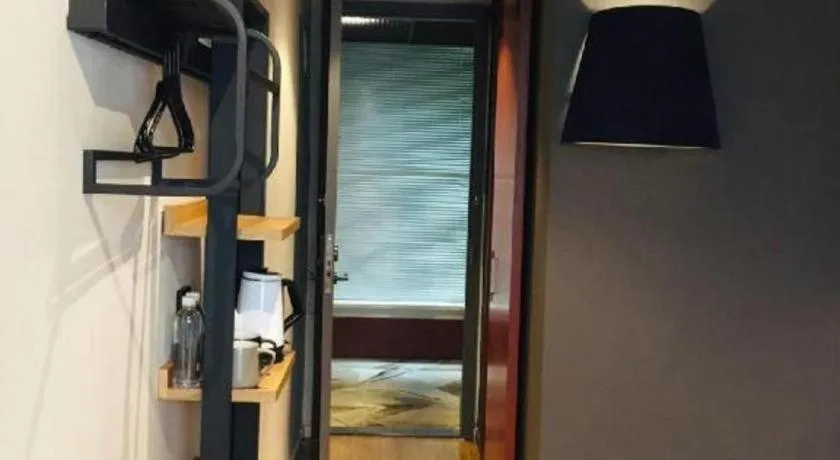 YUNIK-Shanghai Zhongshan Park Yan'an Xi Road